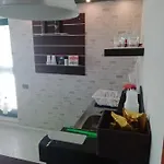 Marlen's House 度假居 *