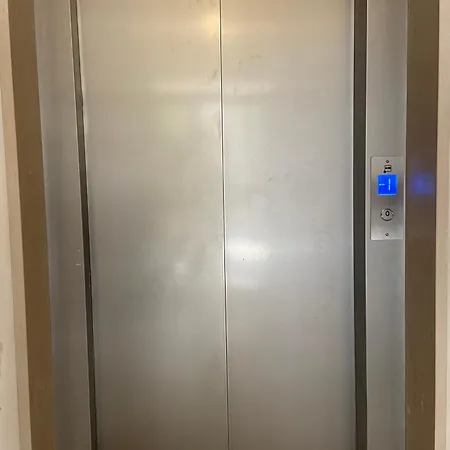 펜션 Marlen's House 베르날다