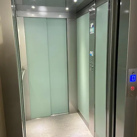 Marlen's House 펜션 베르날다